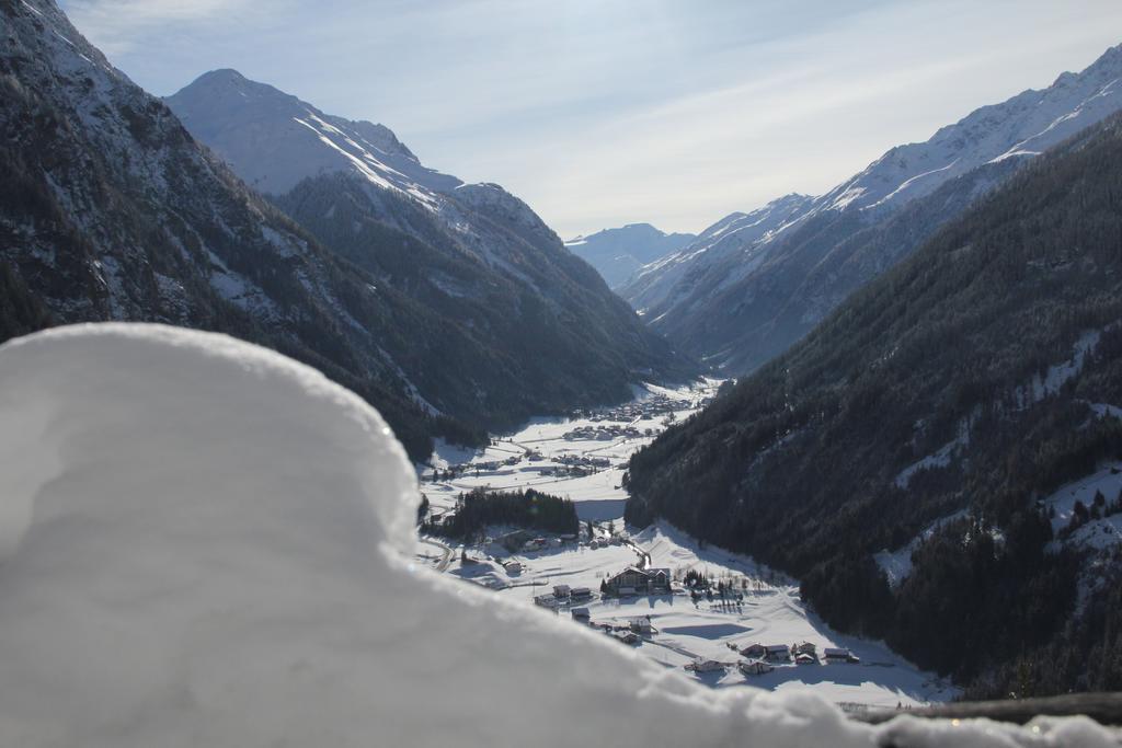 Apart Gletscherblick Hotel Kaunertal Buitenkant foto