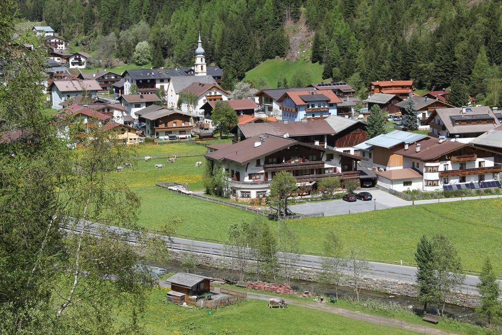 Apart Gletscherblick Hotel Kaunertal Buitenkant foto