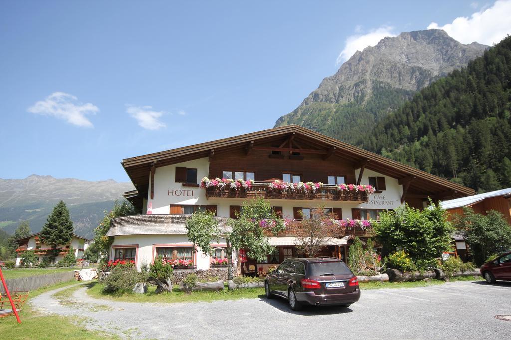 Apart Gletscherblick Hotel Kaunertal Buitenkant foto