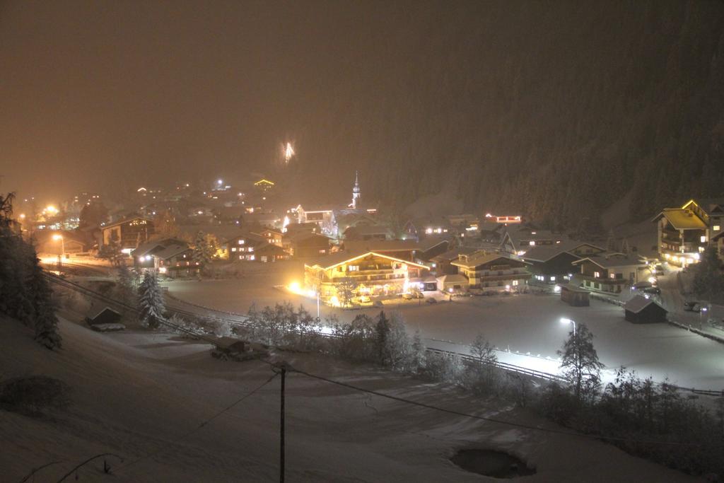 Apart Gletscherblick Hotel Kaunertal Buitenkant foto