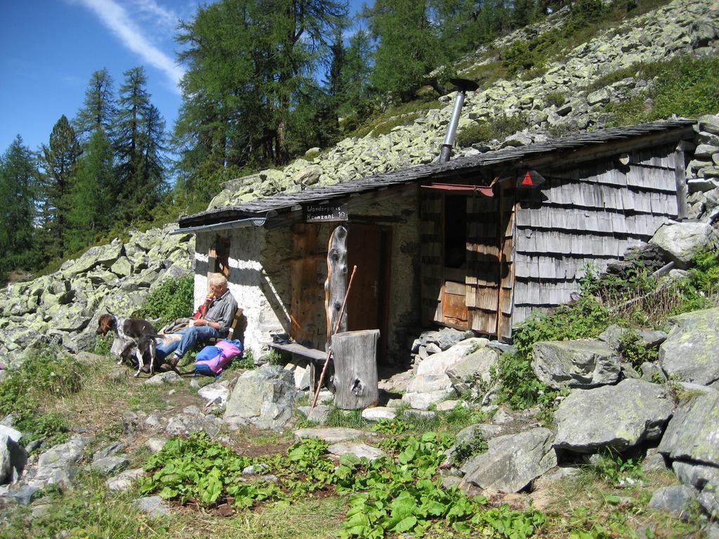 Apart Gletscherblick Hotel Kaunertal Buitenkant foto