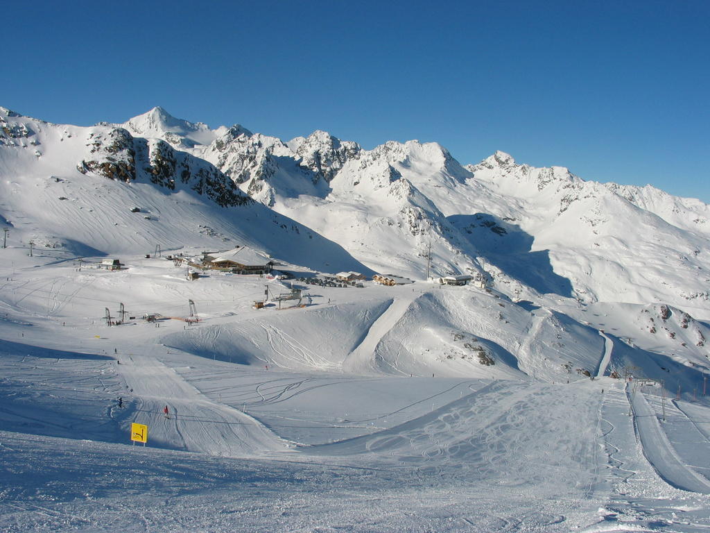 Apart Gletscherblick Hotel Kaunertal Buitenkant foto